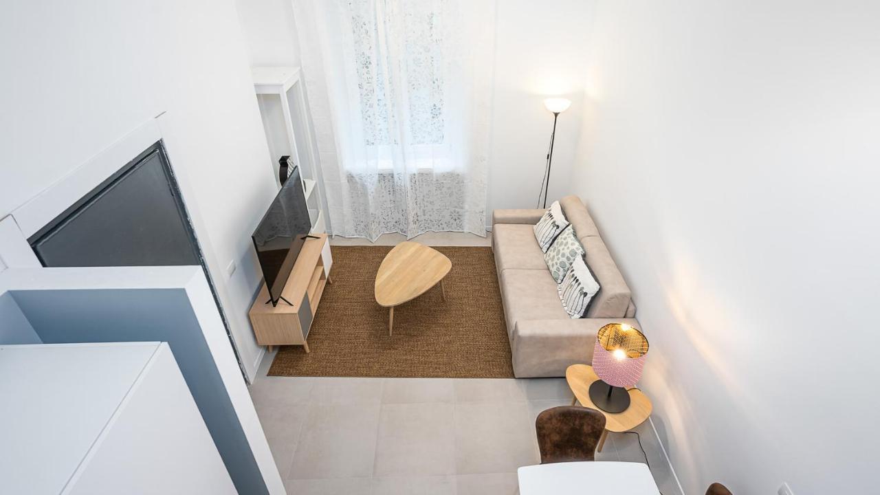 Classbnb - Due Moderni Appartamenti A 1Km Dall'Arco Della Pace Milano Exteriör bild